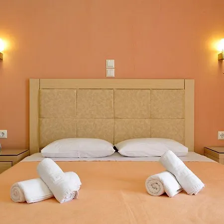 Liberty 2* Chrisi Ammoudia