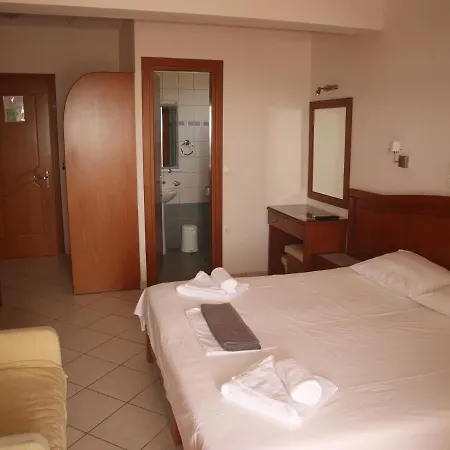 Liberty Lejlighedshotel Chrisi Ammoudia