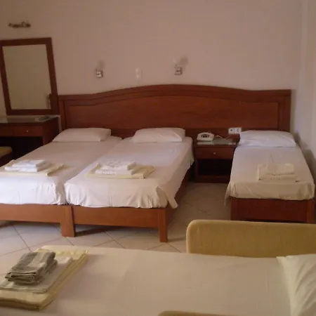 Liberty 2* Chrisi Ammoudia