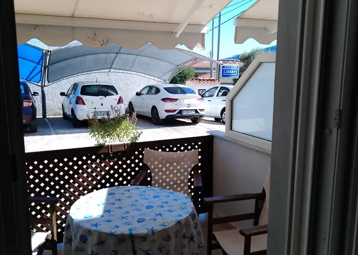 Liberty アパートホテル