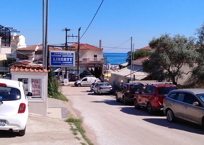 Liberty アパートホテル