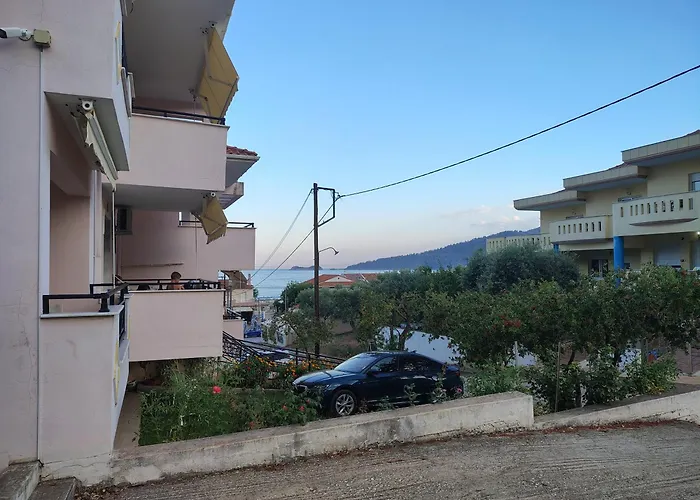 Liberty クリッシ・アモウディア