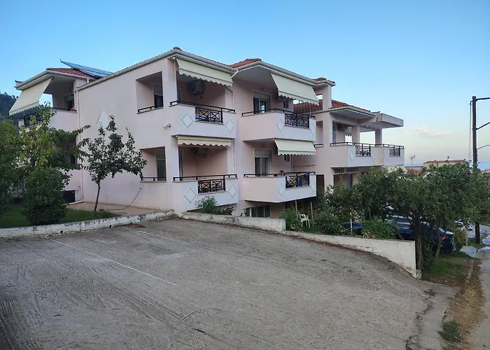 Liberty アパートホテル 2*