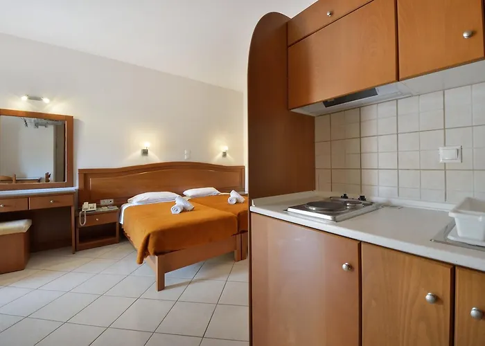 Liberty クリッシ・アモウディア