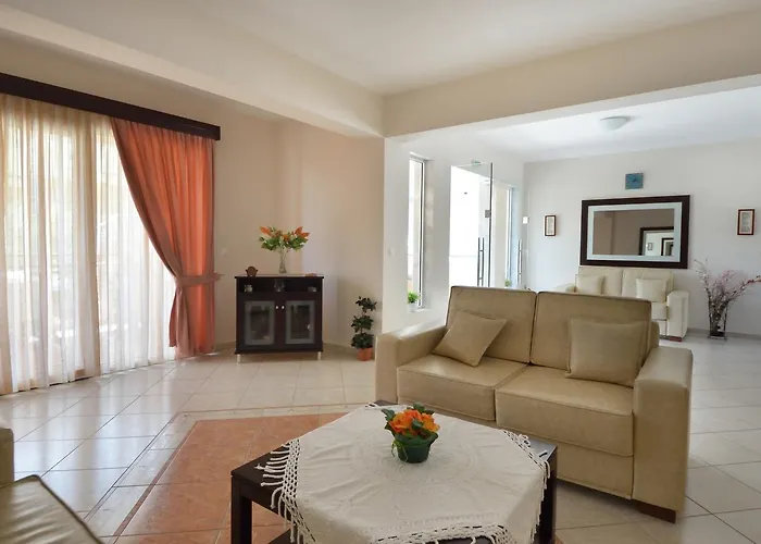 Liberty アパートホテル クリッシ・アモウディア